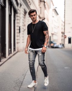 男生夏天穿衣搭配 男生在夏天穿什么衣服时髦又帅气