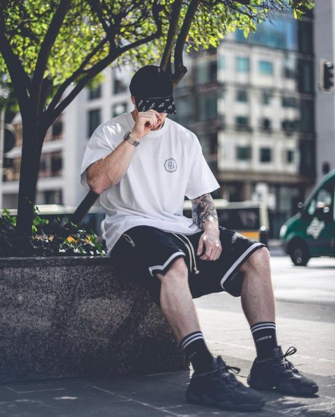 男生夏天穿衣搭配