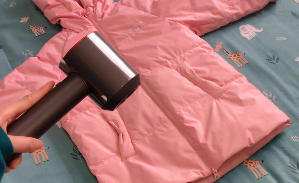 羽绒服里面的羽绒成团了怎么办