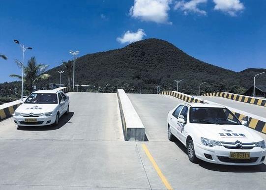 收一个学员教练赚多少