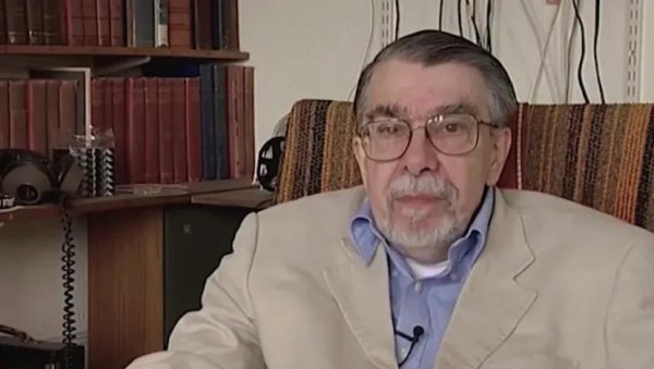 自行车为什么能保持平衡