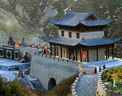 新疆属于西北地区吗