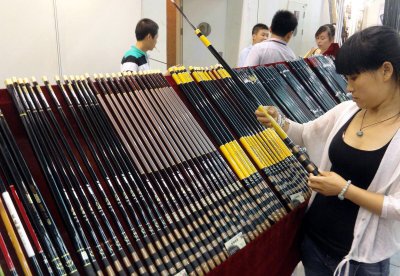 百元鱼竿性价比之王 适合钓鱼新手使用性价比高的鱼竿