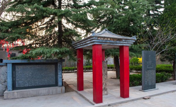 诸葛亮的故乡是哪里