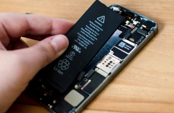 iphone电池健康多久掉1%