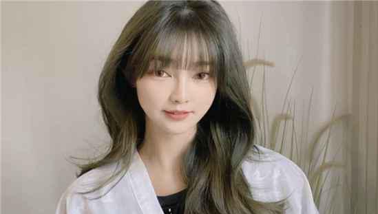 闷青色头发掉色后颜色