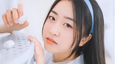 女孩有男朋友了还主动接近你 女生有男友还和我暧昧啥意思