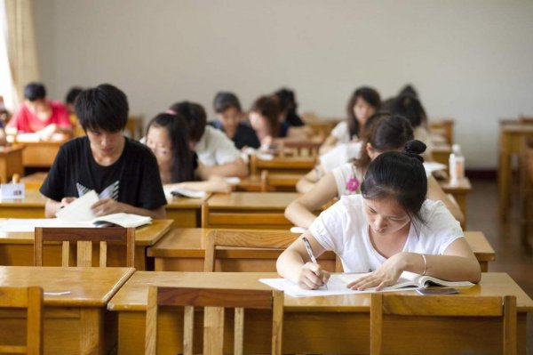 单招学费比统招贵多少