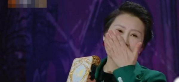 张凯丽一共有几任丈夫