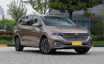 gl8和viloran哪个好一点 gl8和大众威然对比