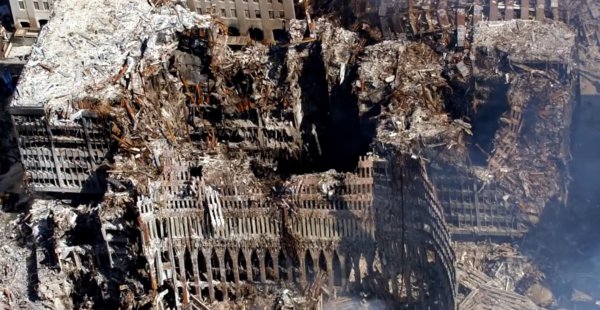 美国世贸大厦为什么会塌