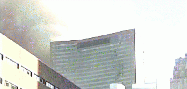 美国世贸大厦为什么会塌