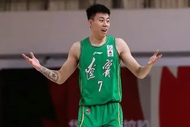 辽宁男篮工资一览表最新