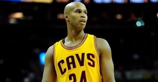 24号篮球明星是谁