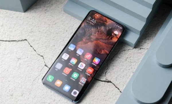 曲面屏手机和平面屏手机哪个好