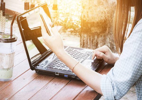 淘宝客服工资一般多少钱一个月