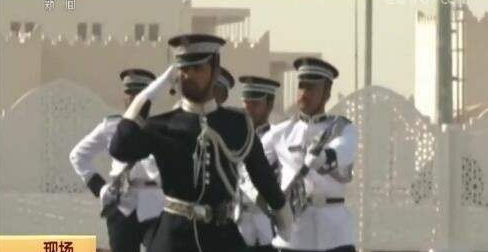 卡塔尔打工一个月工资多少钱