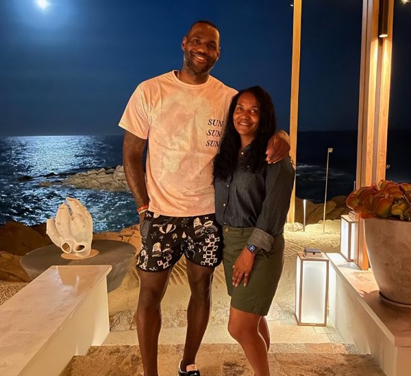 詹姆斯的父亲到底是谁