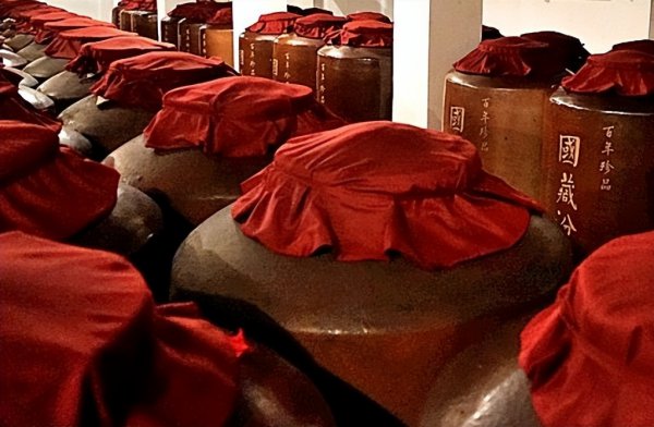 李白写的与酒有关的古诗