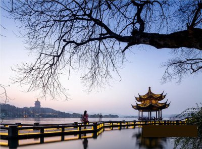 著名景点西湖的历史背景 西湖景区起源及发展介绍