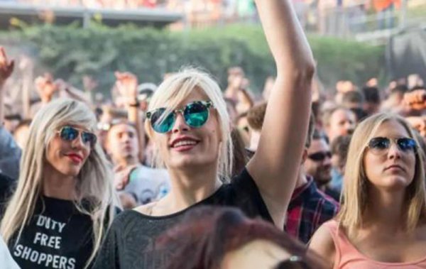 塞尔维亚人口与面积