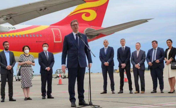 塞尔维亚人口与面积