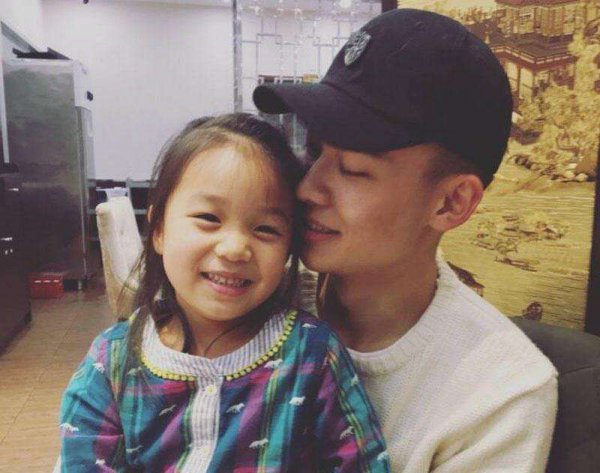 刘奕君个人资料