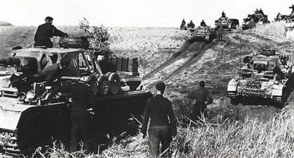 德国入侵苏联是哪一年