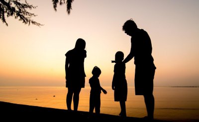 父母偏心怎么调整自己心态 如何正确看待父母偏心的问题