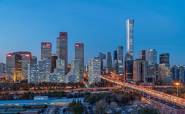 三峡大坝什么时候建成的