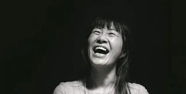 李健和余秀华什么关系