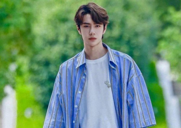 王一博和肖战关系到底怎么样