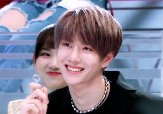 王一博和肖战关系到底怎么样