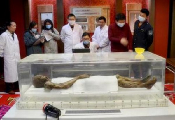 凌惠平真实身世以及死因