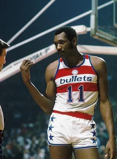 篮球11号球星是谁