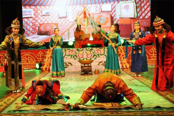 一般到灵堂怎么祭拜行礼