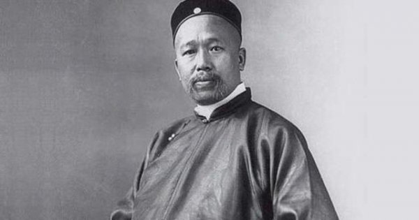 历史上有名的公车上书是谁发起的