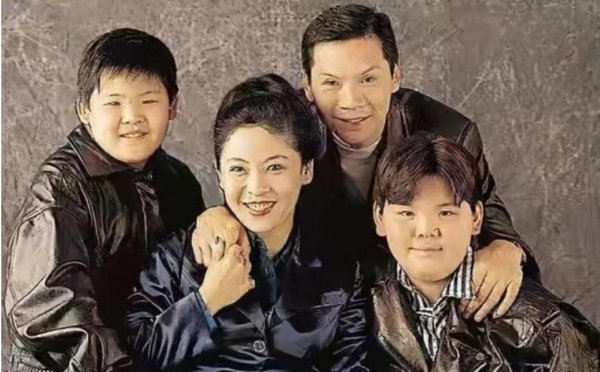 向华强有几个孩子