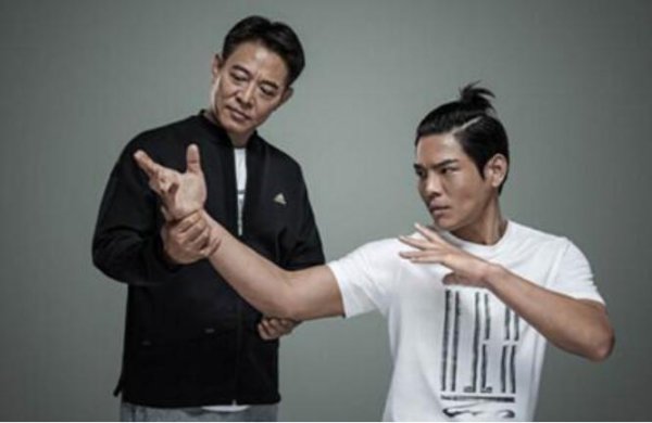 向华强有几个孩子