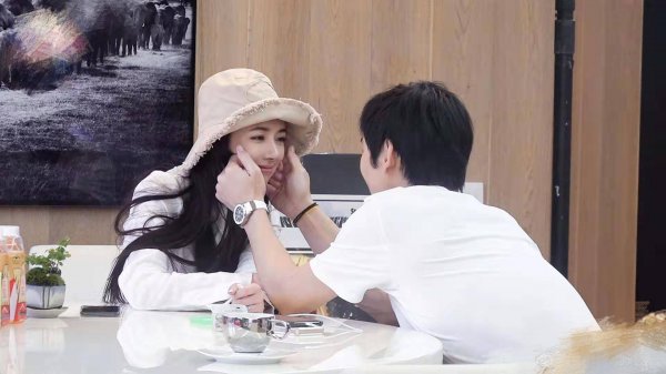 向华强有几个孩子