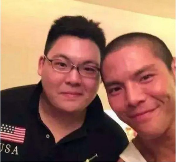 向华强有几个孩子