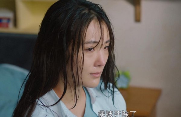 张可盈是张凯丽亲生的吗