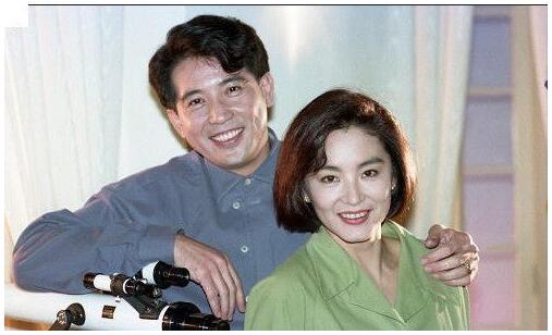 演员秦汉现任妻子是谁