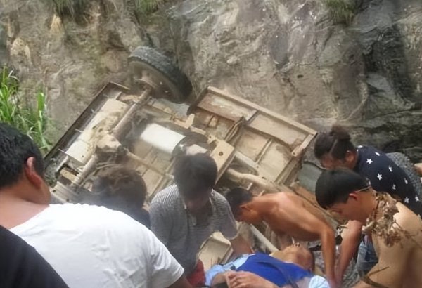 演员房子斌个人资料简介