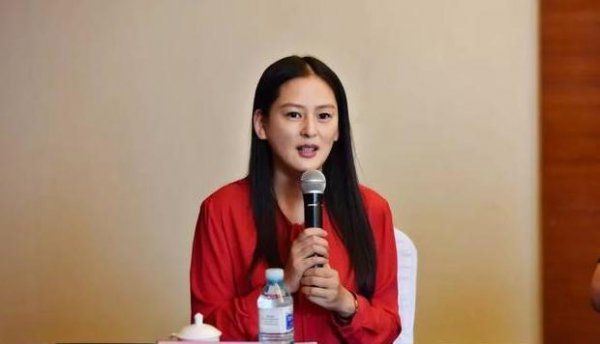 黄澜个人资料简介及婚史