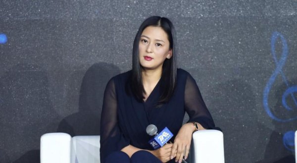 黄澜个人资料简介及婚史