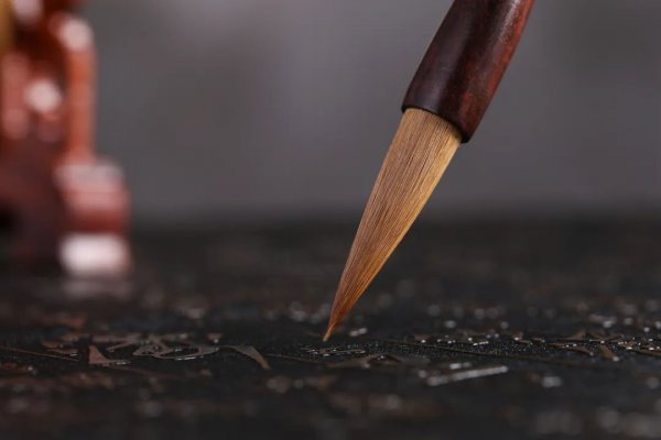 文房四宝的毛笔是谁发明的