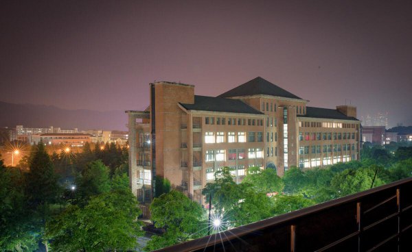 浙江工业大学是一本吗