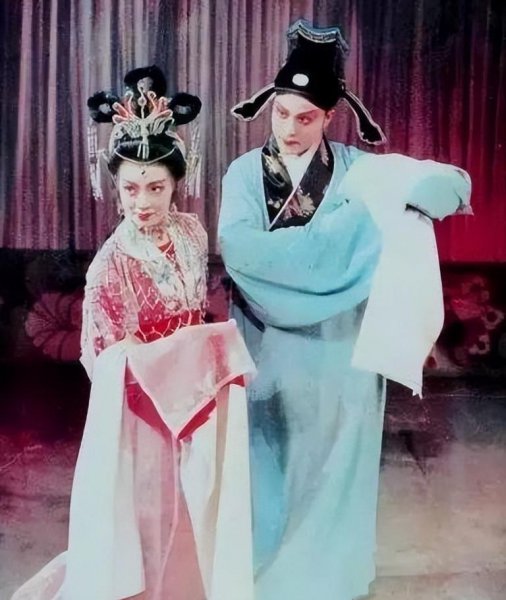 戴春荣个人资料简介