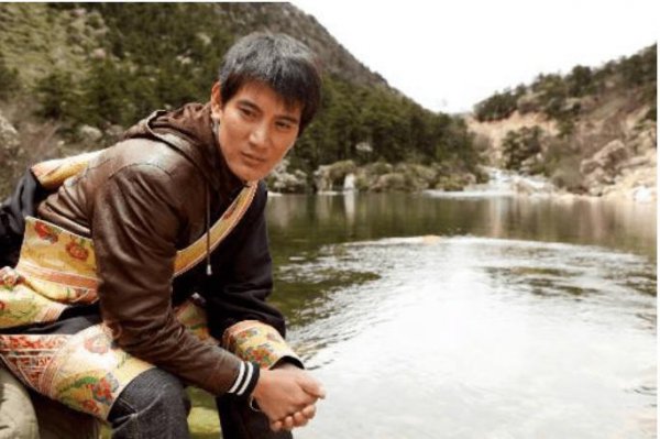 蒲巴甲个人资料简介